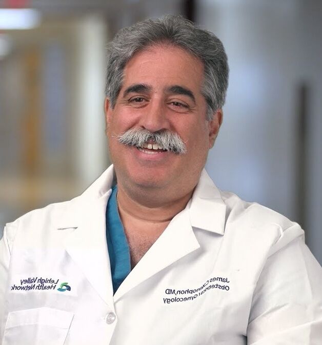 Médico reumatólogo Martín